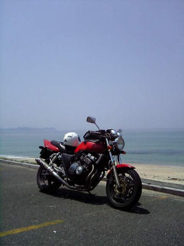 2006年5月31日、日本海、敦賀半島